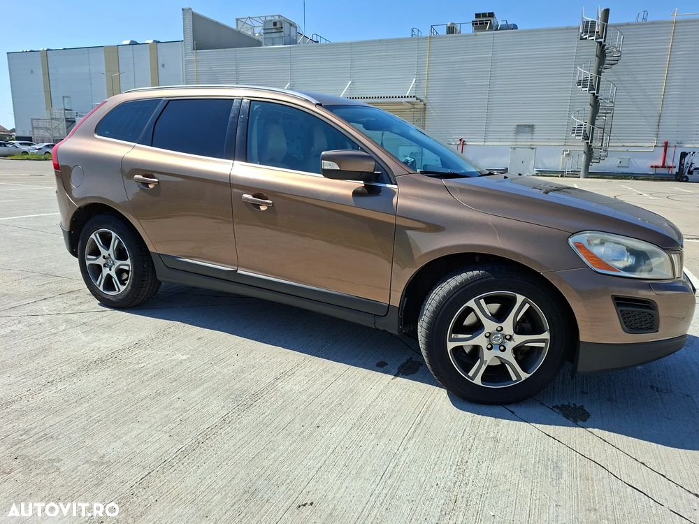VOLVO XC60 2011 — imagine 19