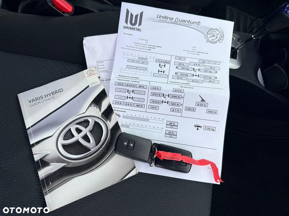 Toyota Yaris - 32