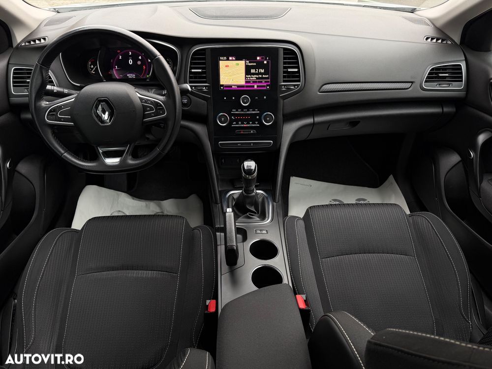 Renault Megane 1.5 dCi Eco2 Authentique - 10
