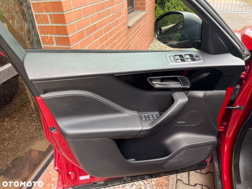 Jaguar F-Pace 3.0 V6 AWD Prestige - 26