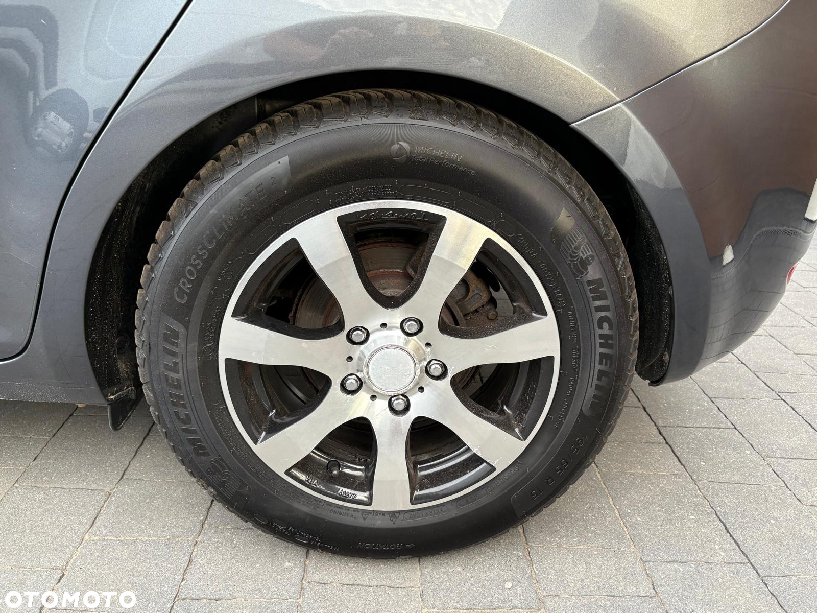 Kia Ceed 1.6 CVVT ISG Spirit - 28