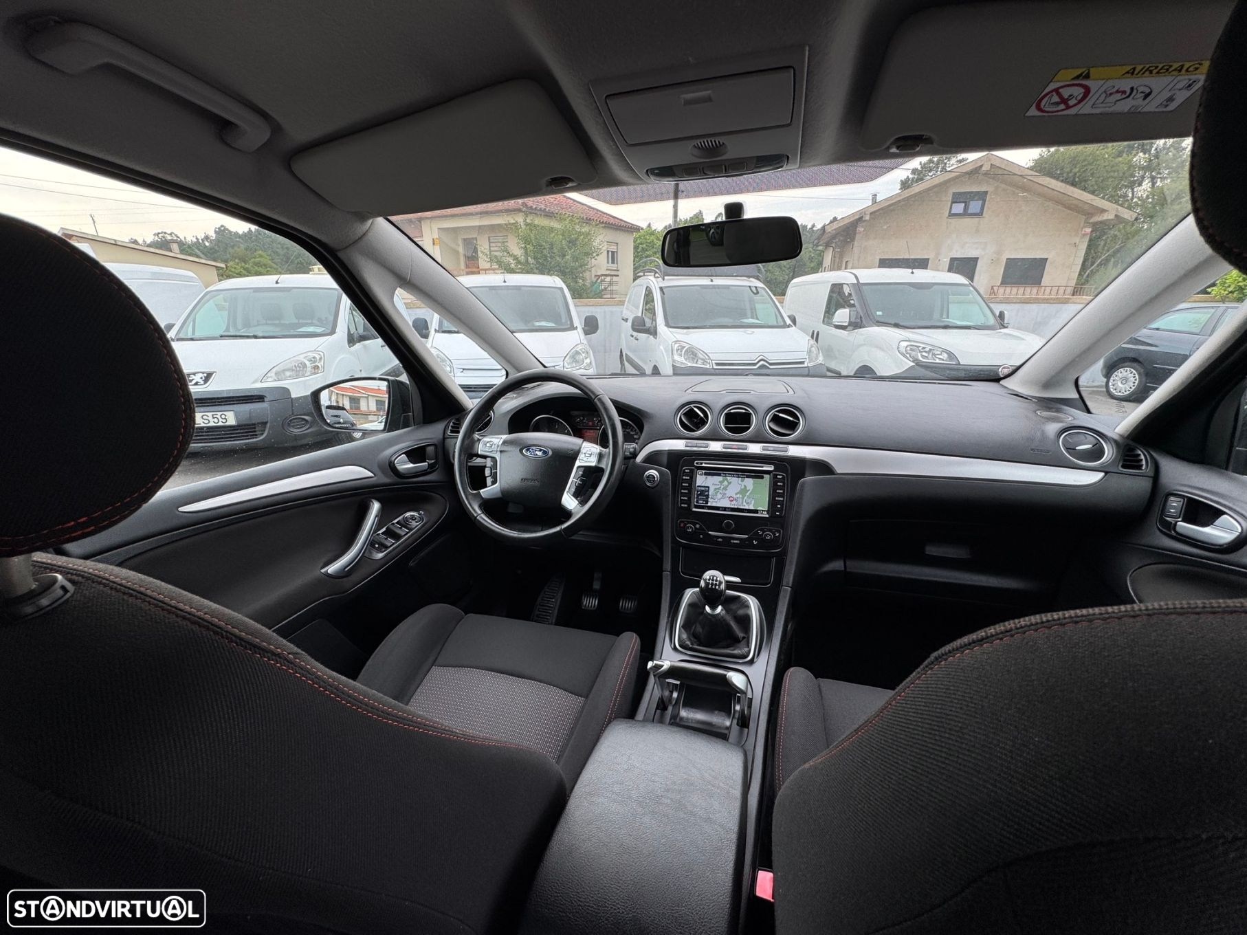 Ford S-Max 1.6 TDCi Titanium 7L - 24