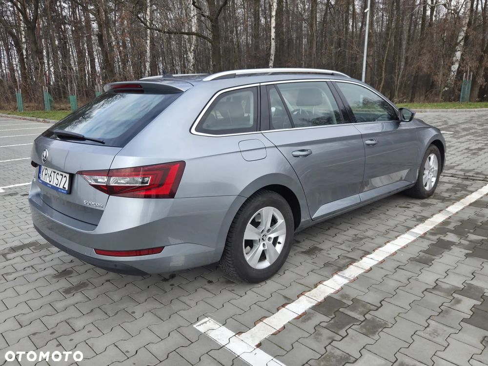 Skoda Superb 1.8 TSI Ambition - 4