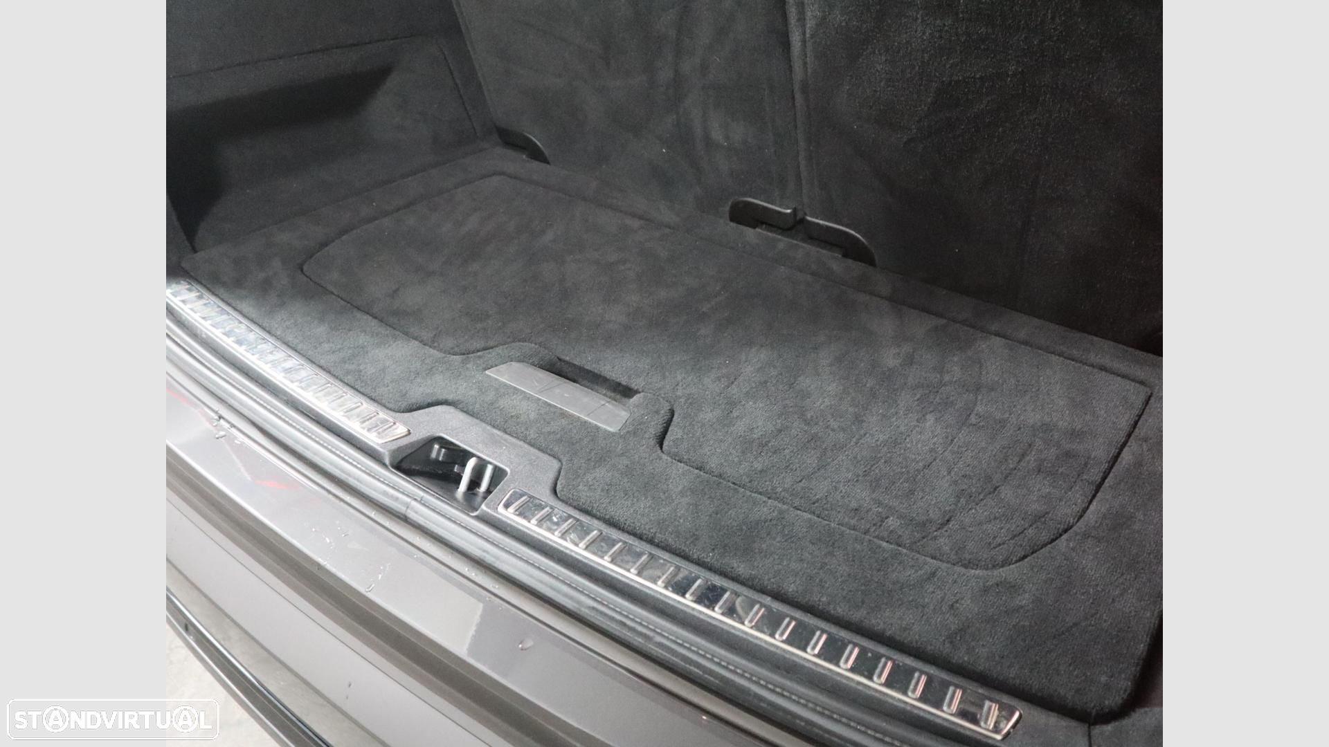 Volvo XC 90 2.0 T8 PHEV Ultimate Dark AWD - 12