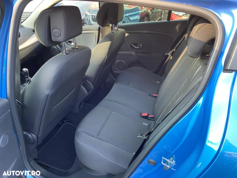 Renault Megane 1.5 dCi Dynamique - 6