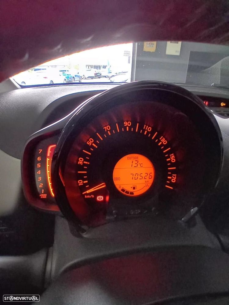 Toyota Aygo 1.0 X-Play+AC - 21