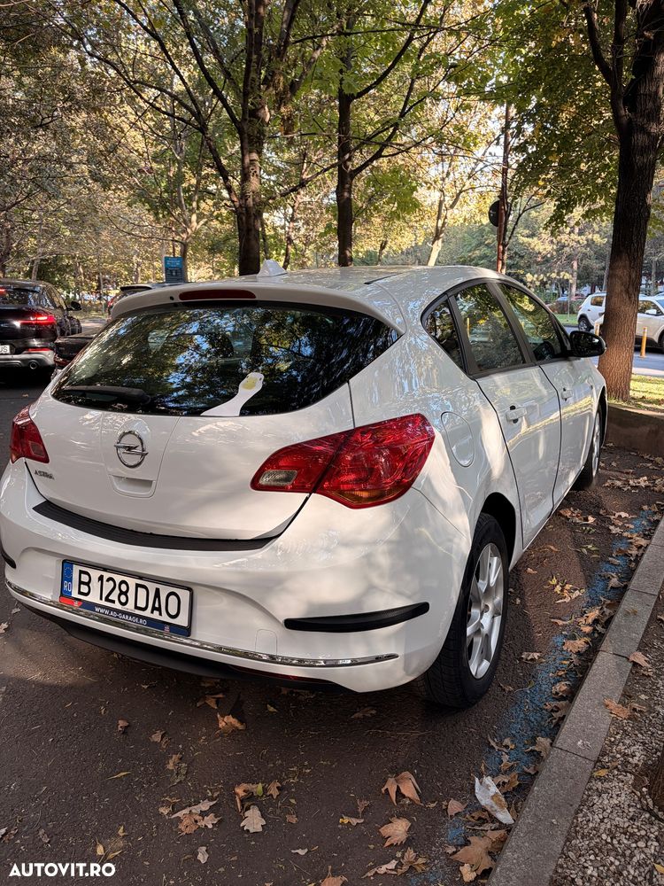 Opel Astra - 6