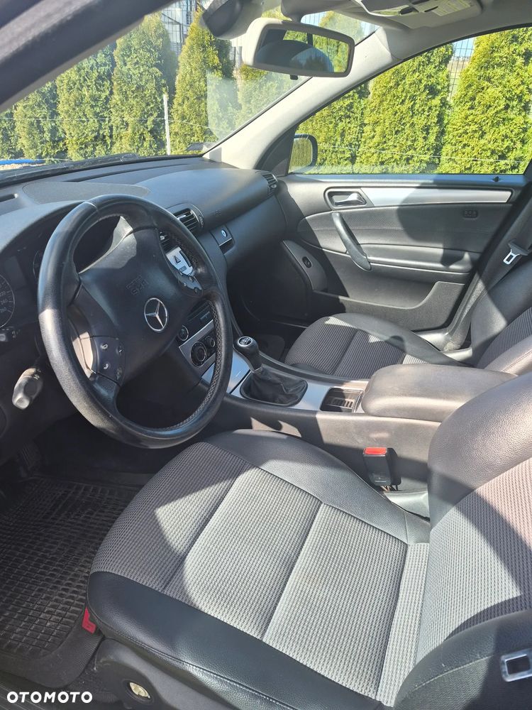 Mercedes-Benz Klasa C 180 Kompressor Classic - 2