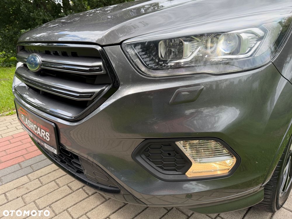 Ford Kuga 2.0 TDCi 4x4 ST-Line - 24