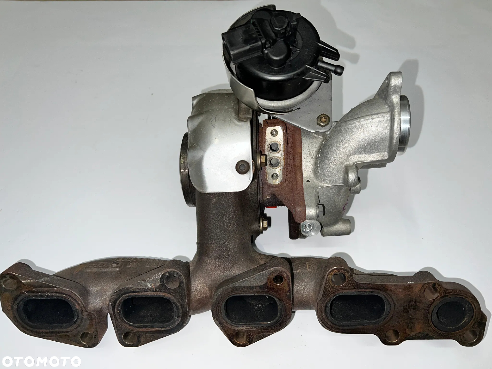 Audi A4 A5 A6 2,0TDi turbina 04L253056L 04L253010L 04L253010S - 2