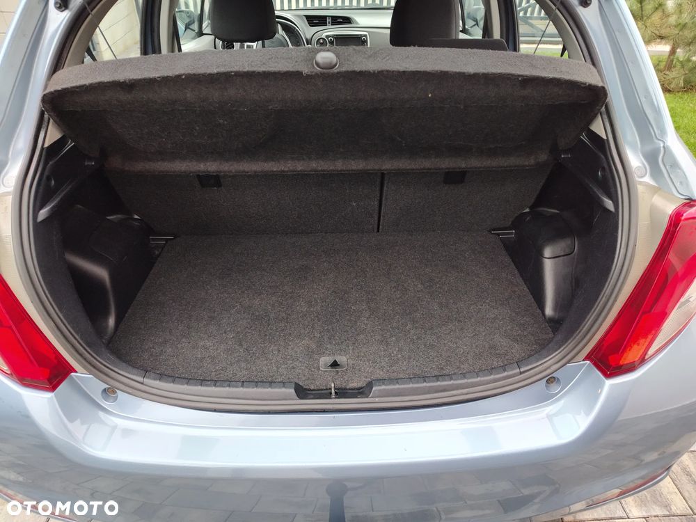 Toyota Yaris 1.33 Life - 18