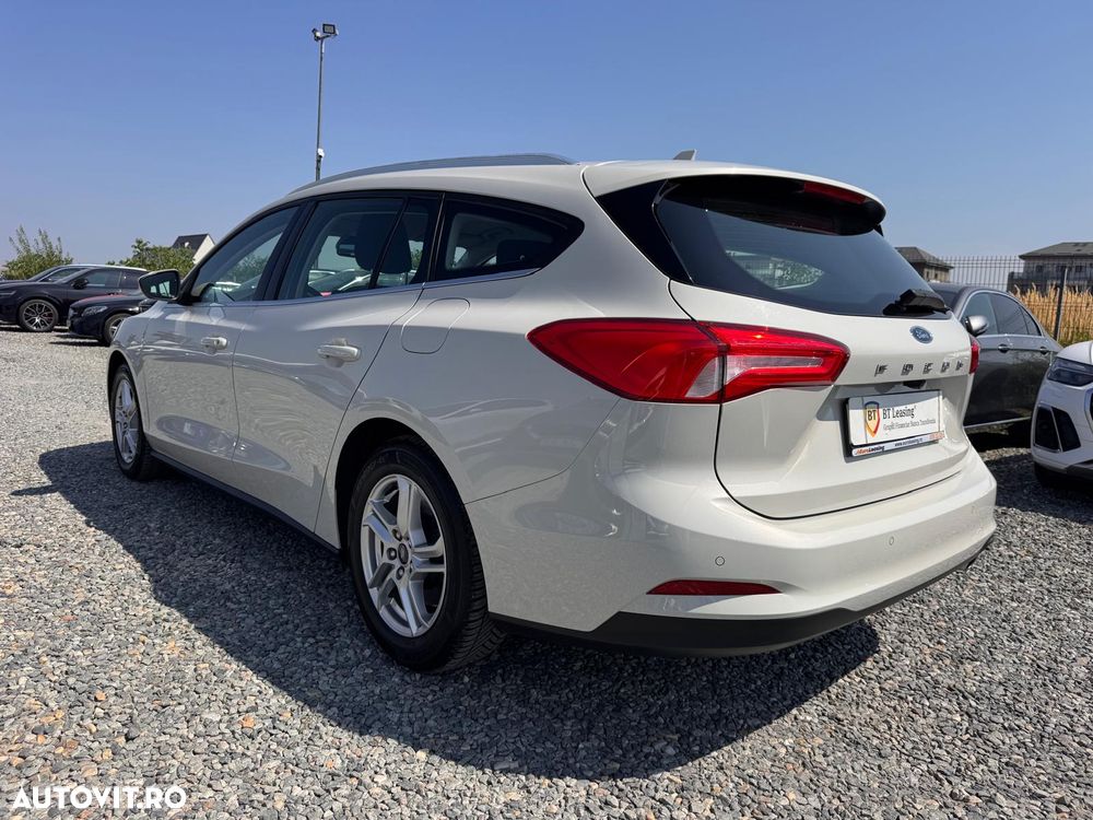 Ford Focus 1.5 EcoBlue Active - 4