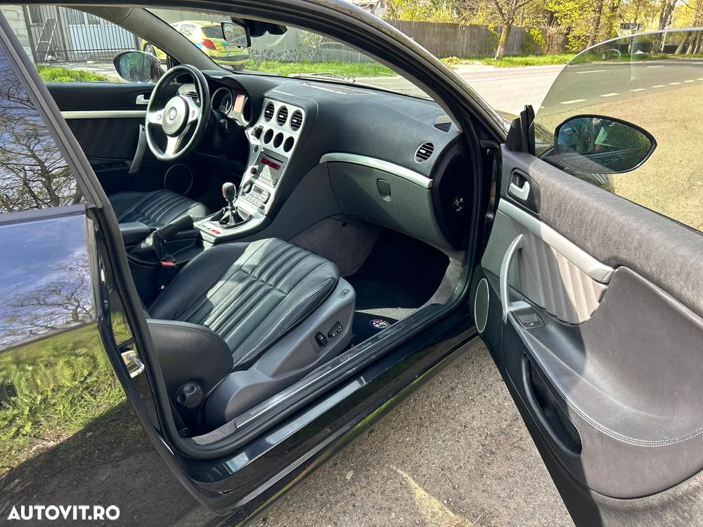 Alfa Romeo Brera 2.2 JTS 16V Sky View - 13