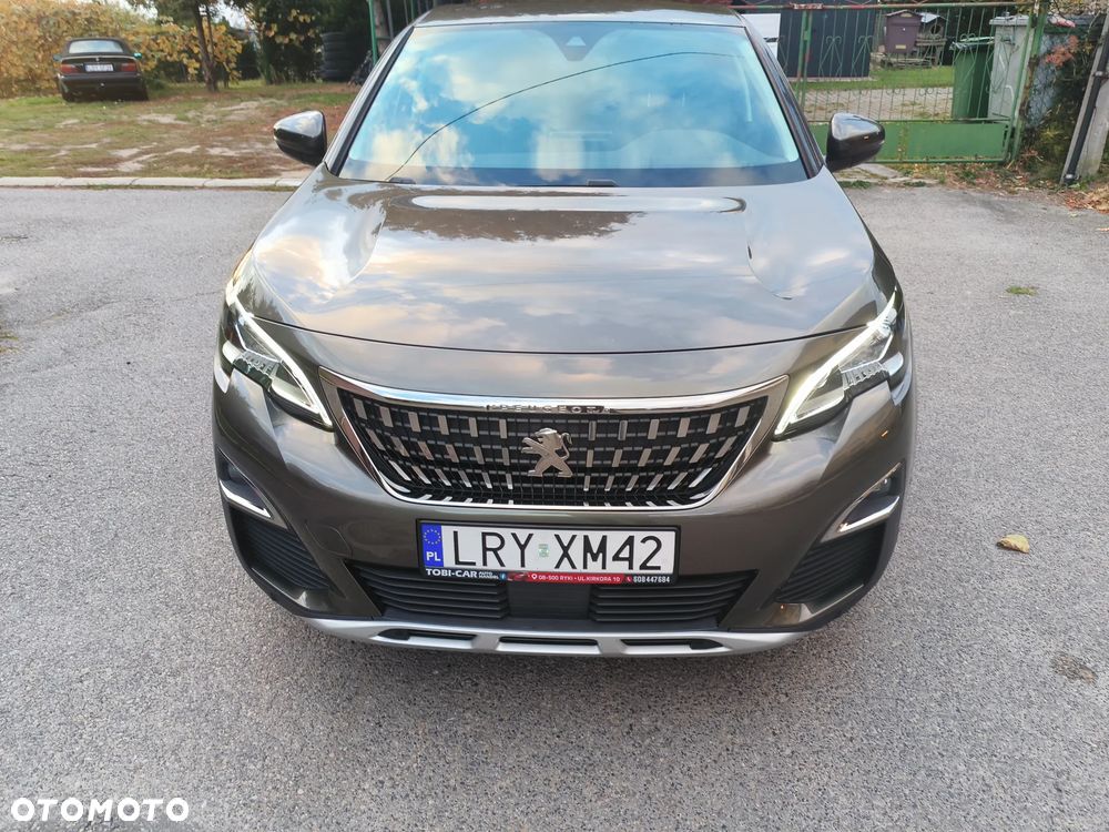 Peugeot 3008 1.2 PureTech Allure S&S - 24