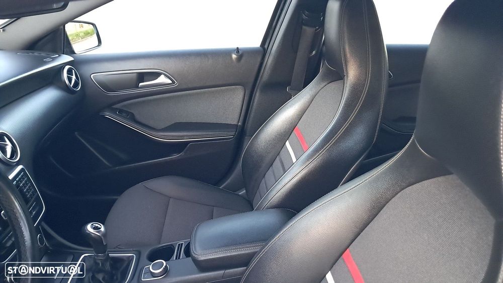 Mercedes-Benz A 180 CDI (BlueEFFICIENCY) Urban - 18