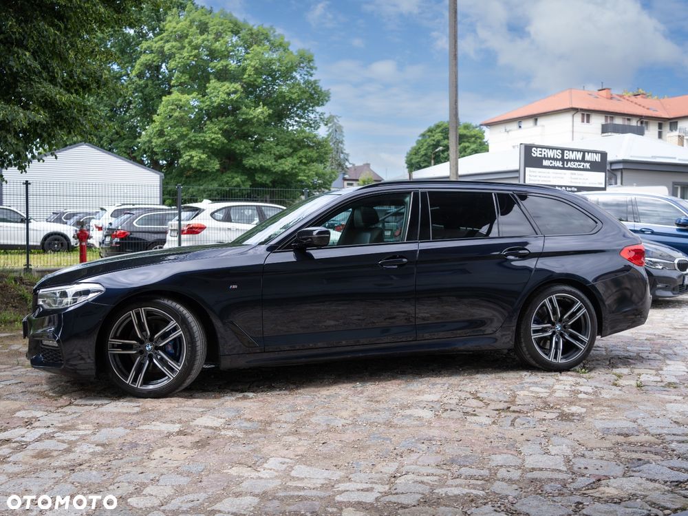 BMW Seria 5 530d xDrive M Sport sport - 2