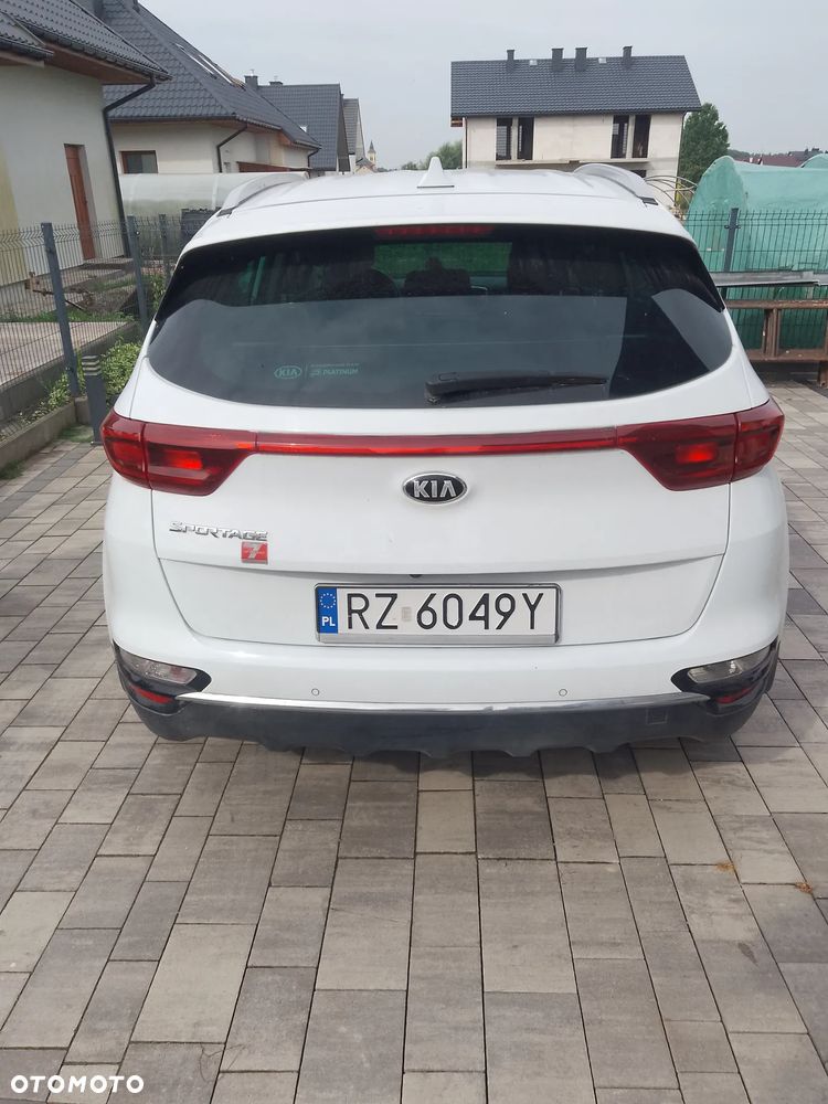 Kia Sportage 1.6 GDI L 2WD - 11