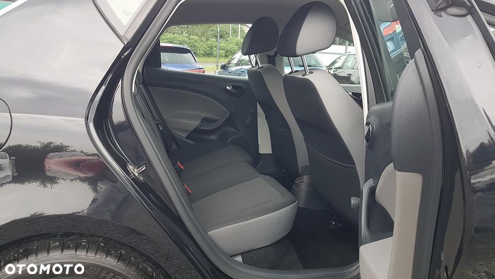 Seat Ibiza 1.4 16V Style - 30