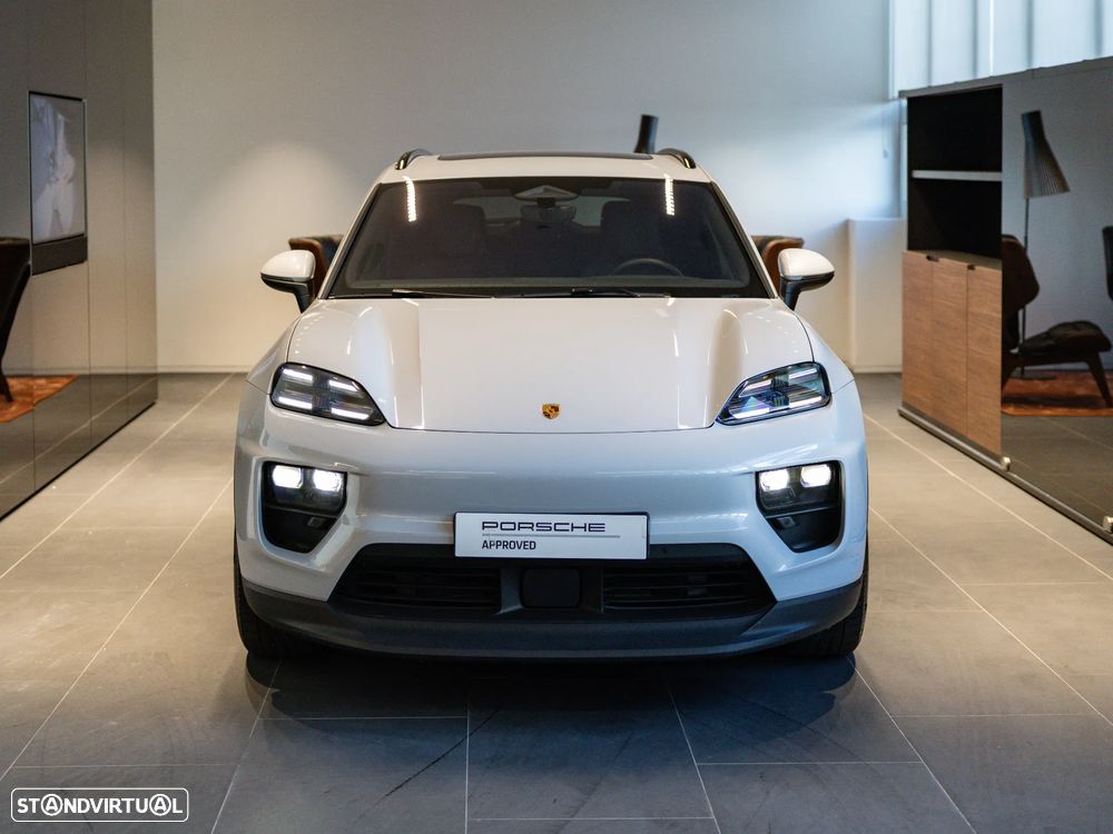 Porsche Macan Electric 4 - 3