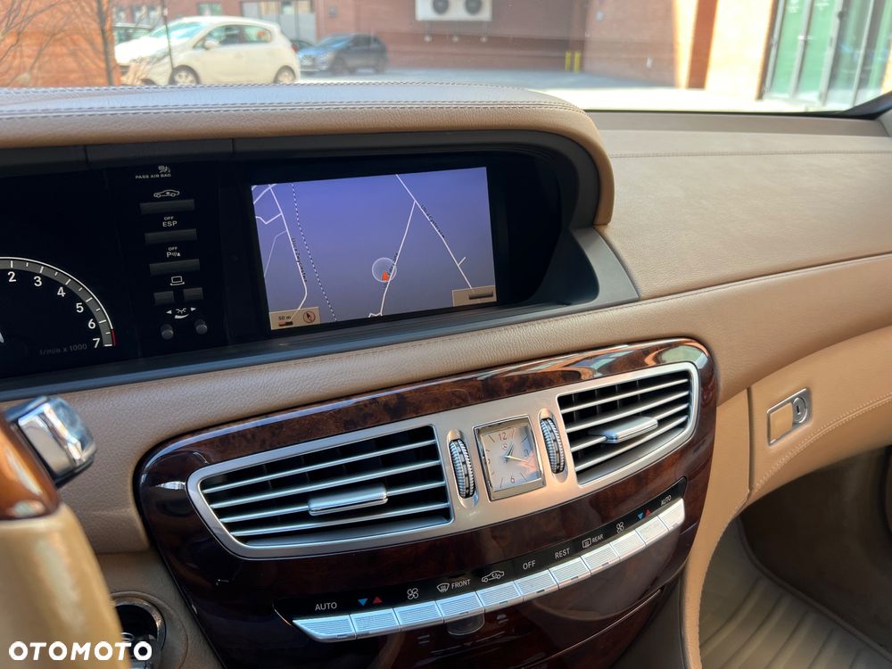 Mercedes-Benz CL 500 - 17