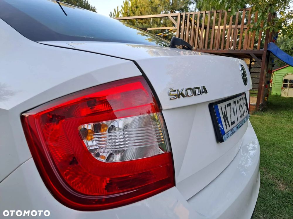 Skoda RAPID 1.2 TSI Active - 11