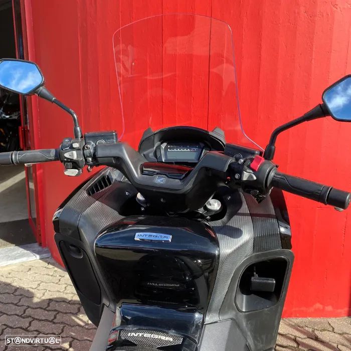 Honda Integra 750 - 10