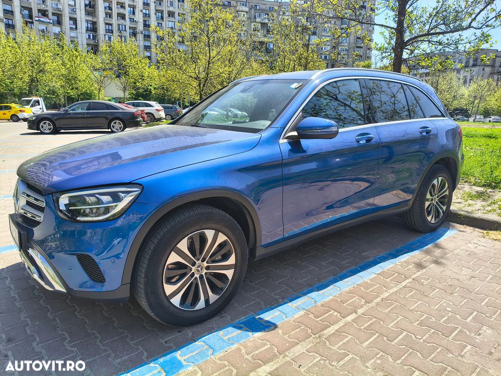 Mercedes-Benz GLC 300 e 4MATIC - 37