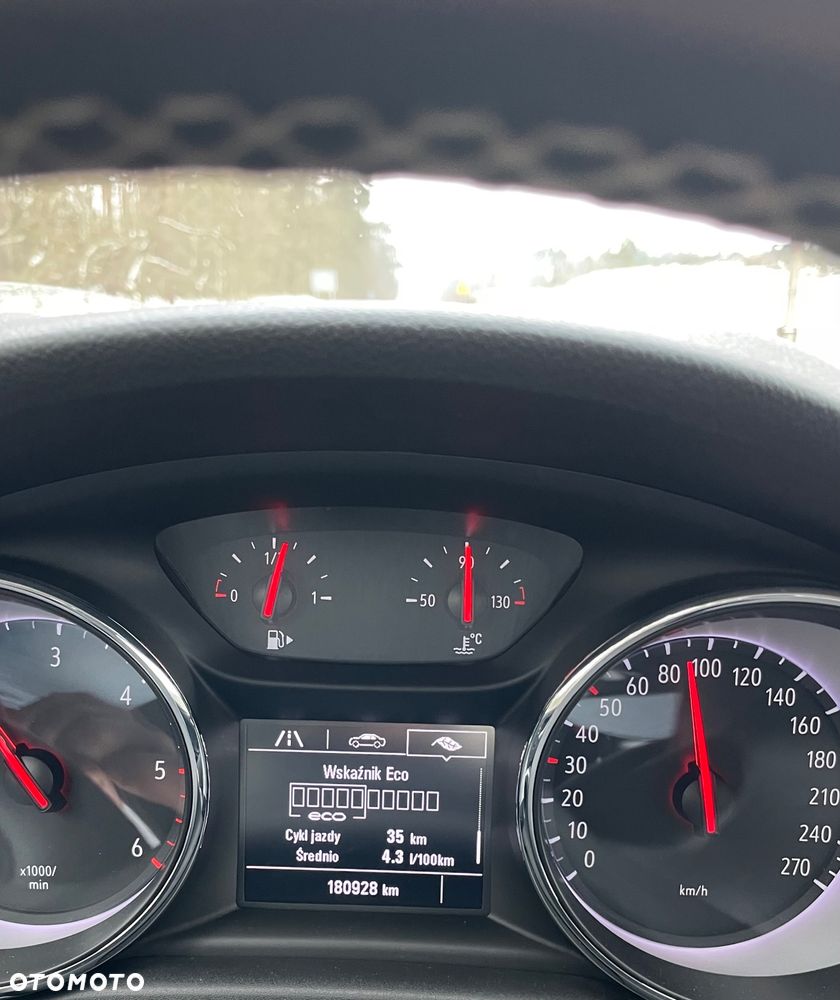 Opel Astra 1.5 D Start/Stop 2020 - 13