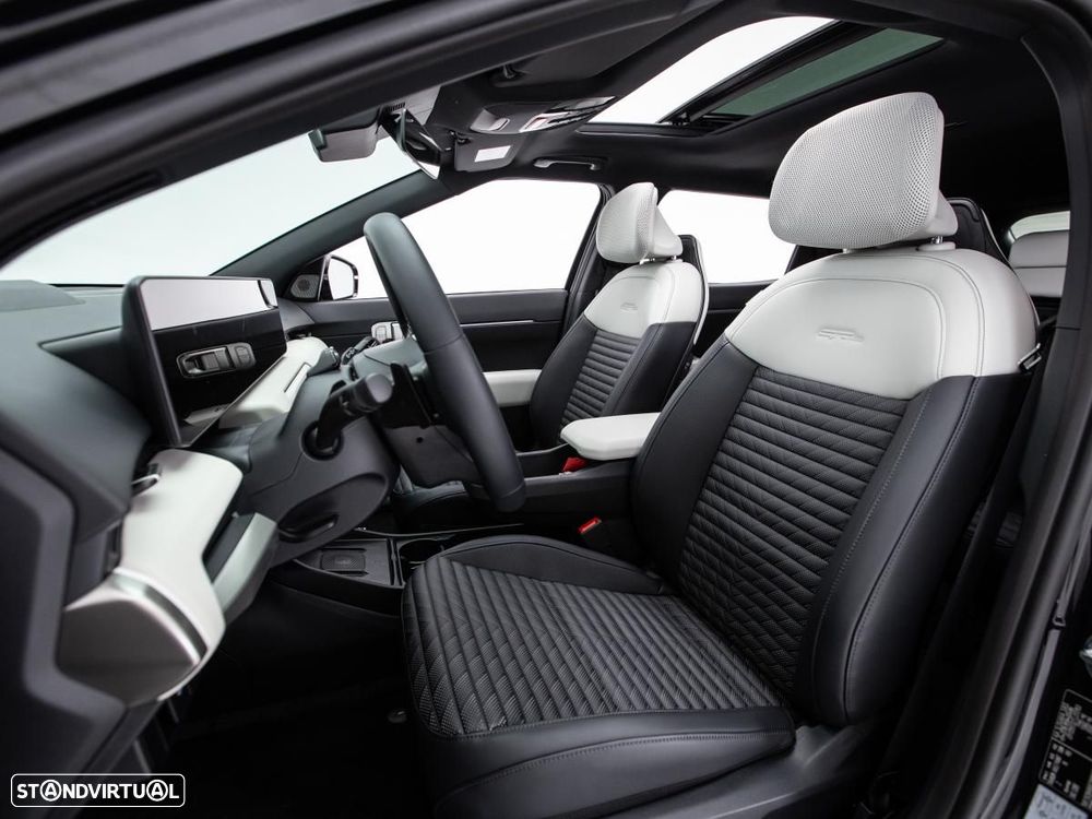 Kia EV4 81.4 kWh GT-Line - 10