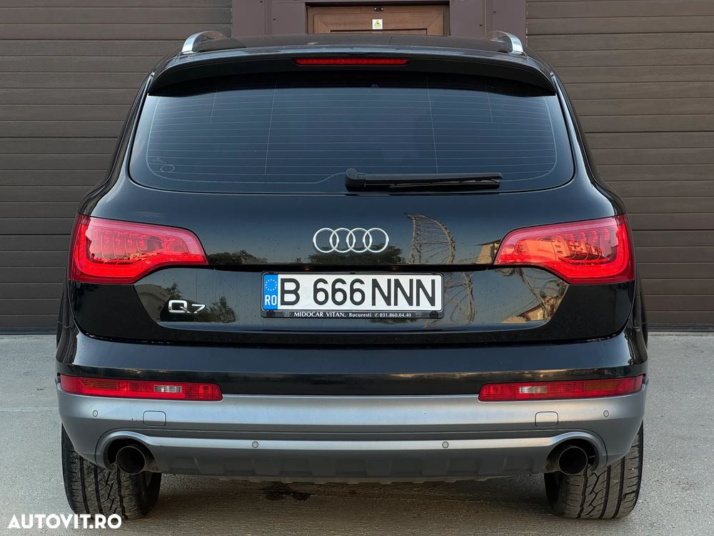Audi Q7 - 9