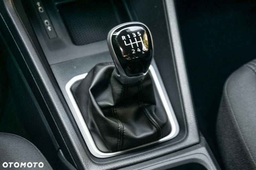 Volkswagen Caddy - 21