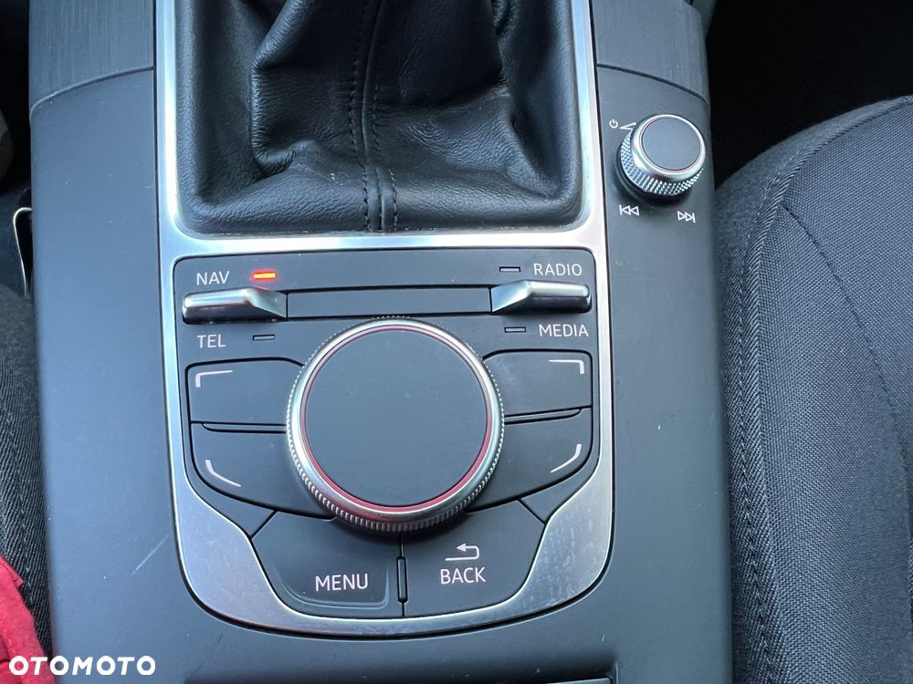 Audi A3 Sportback 2.0 TDI (clean diesel) Attraction - 25