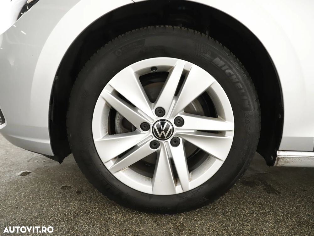 Volkswagen Golf 2.0 TDI SCR DSG Life - 27