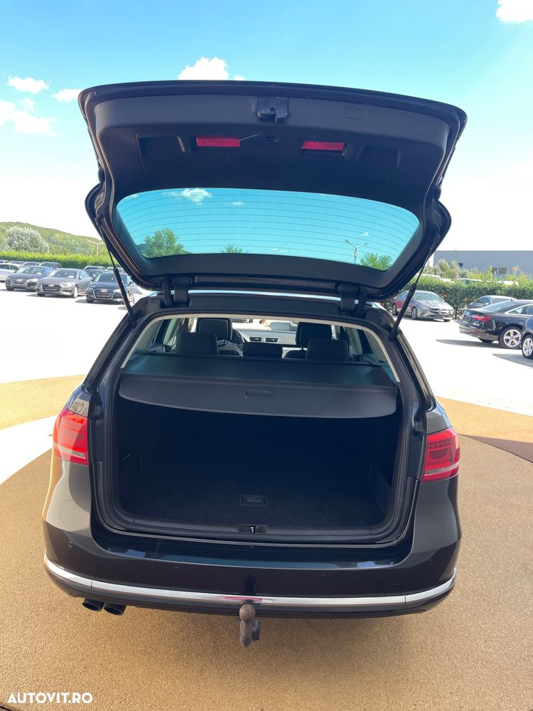 Volkswagen Passat 2.0 TDI BlueMotion Technology Comfortline - 26