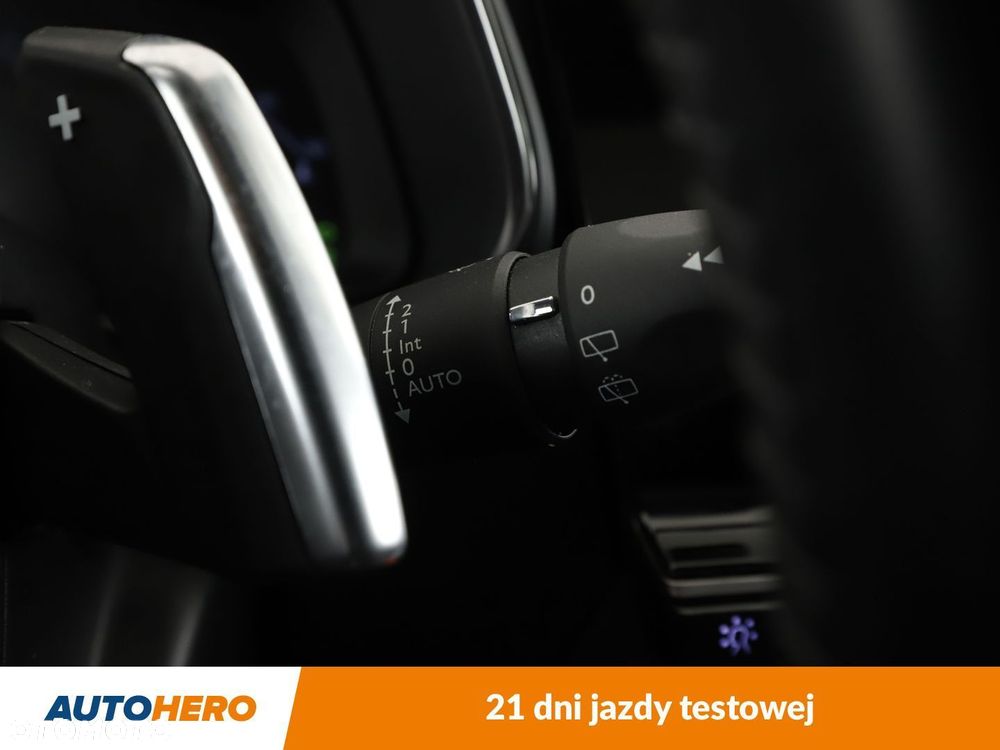DS Automobiles DS 7 Crossback - 32