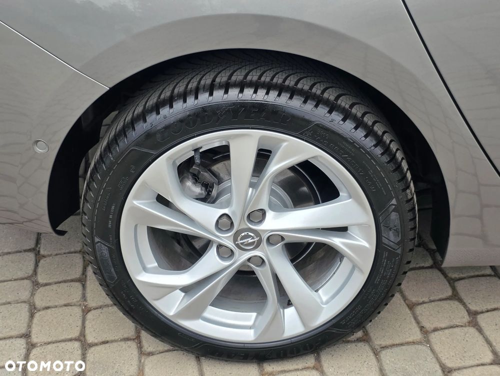 Opel Astra 1.4 Turbo Innovation - 27