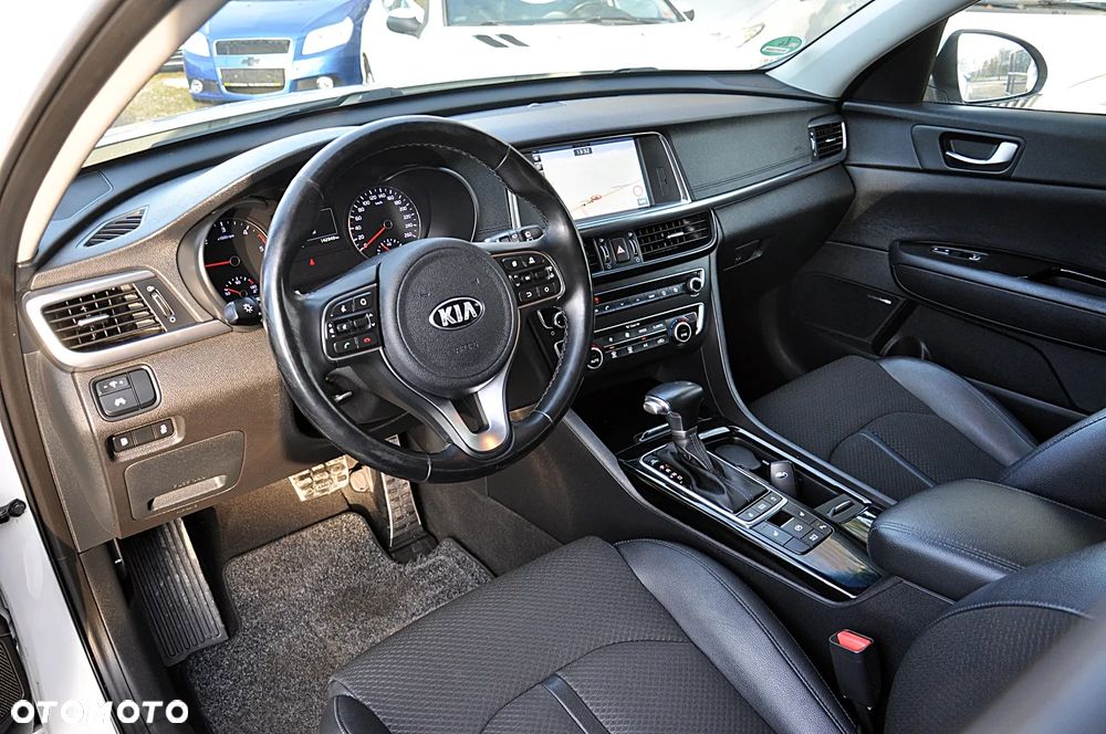 Kia Optima Sportagon 1.7 CRDI DCT Business Supreme - 17