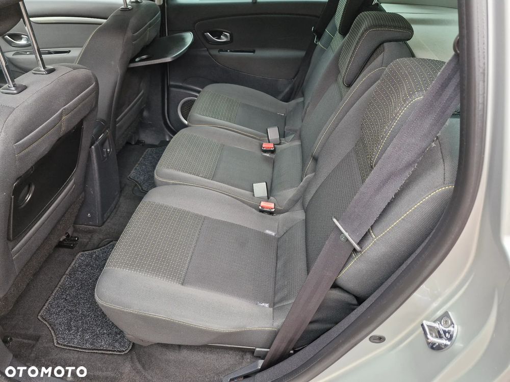 Renault Scenic 1.6 16V Authentique - 8