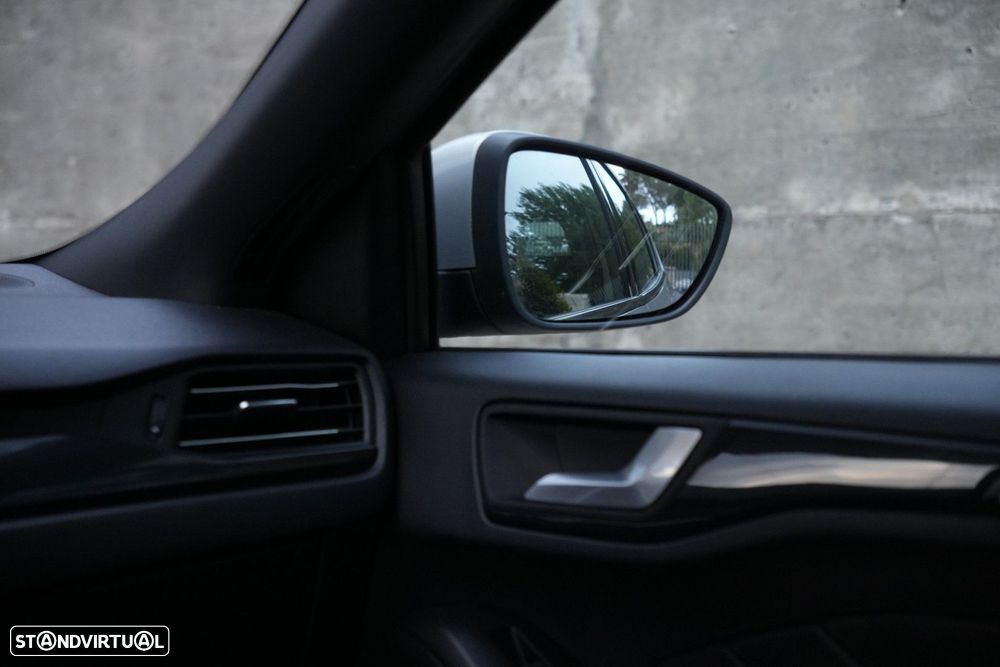 Ford Focus 1.0 EcoBoost MHEV ST-Line - 22