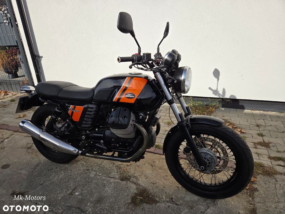 Moto Guzzi V7