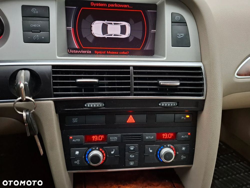 Audi A6 Limousine 3.0 TDI DPF quattro tiptronic - 13