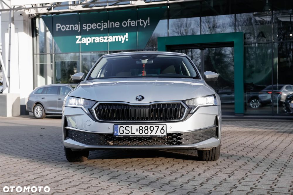 Skoda Octavia 1.5 TSI Selection - 2