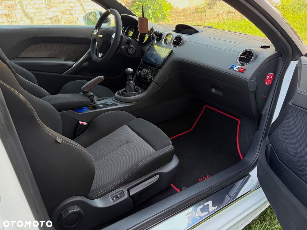 Peugeot RCZ 1.6 155 THP - 5