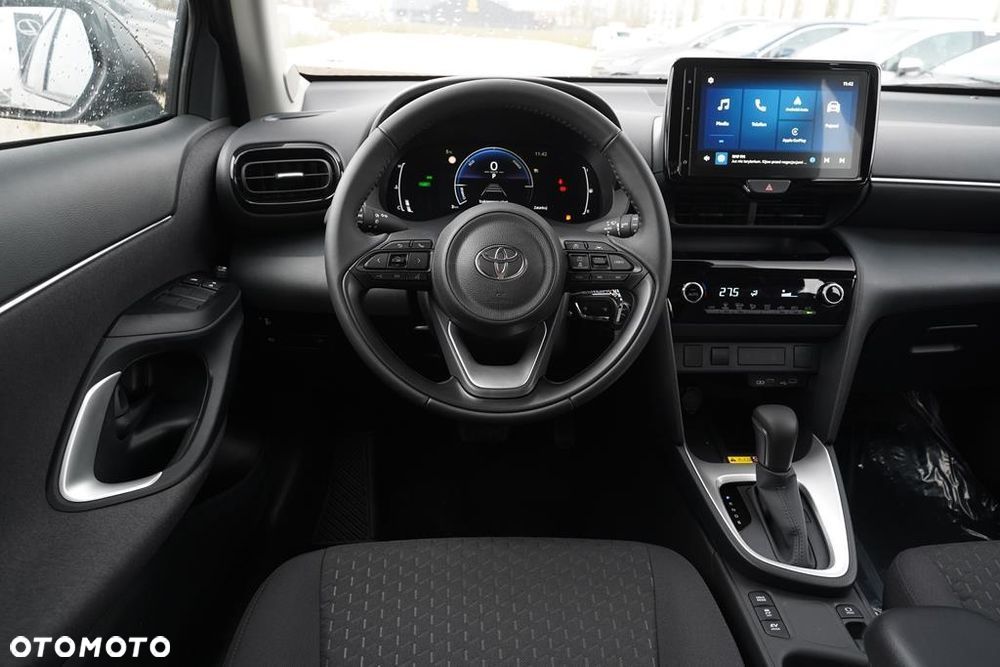 Toyota Yaris Cross - 12