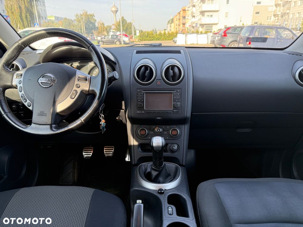 Nissan Qashqai 1.6 Tekna S/S - 9