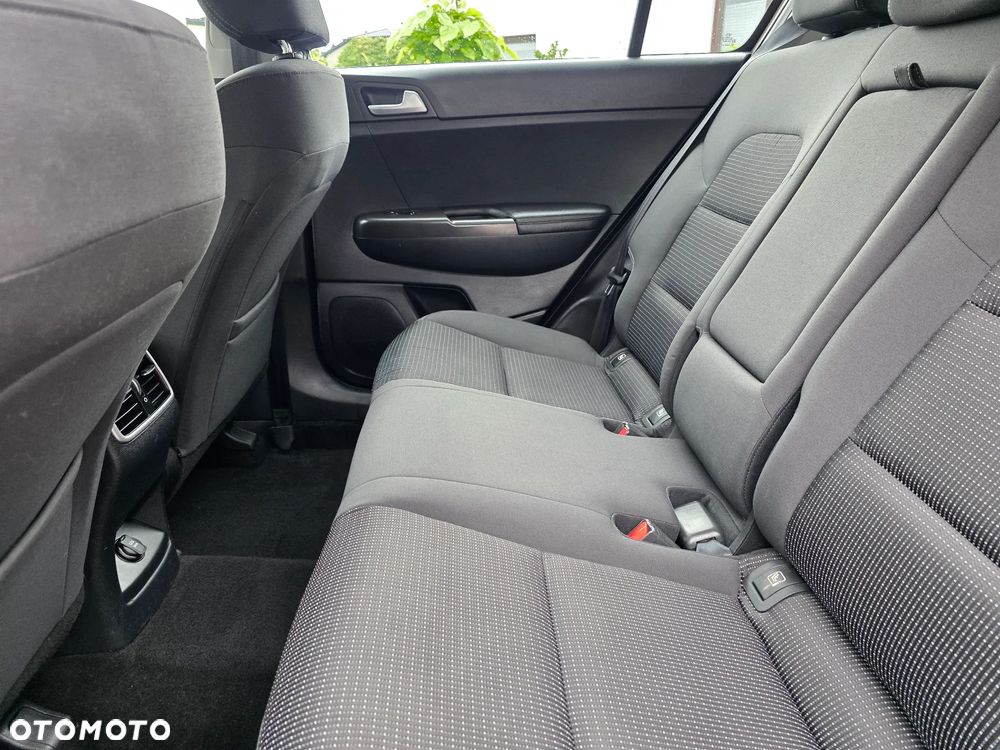 Kia Sportage 1.6 GDI L 2WD - 22