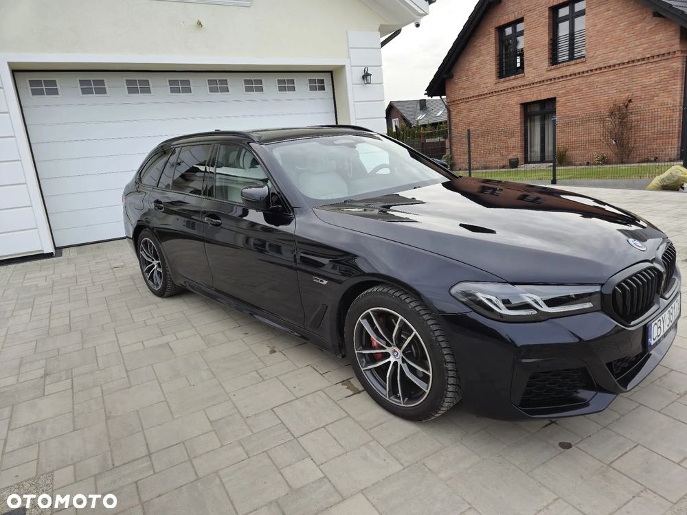 BMW Seria 5 530e xDrive - 31