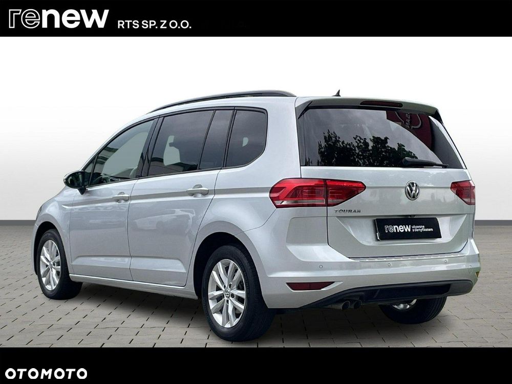 Volkswagen Touran - 3