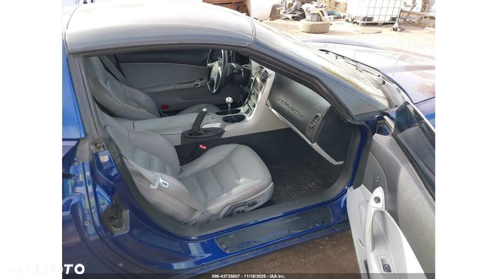 Chevrolet Corvette 6.0 V8 - 8