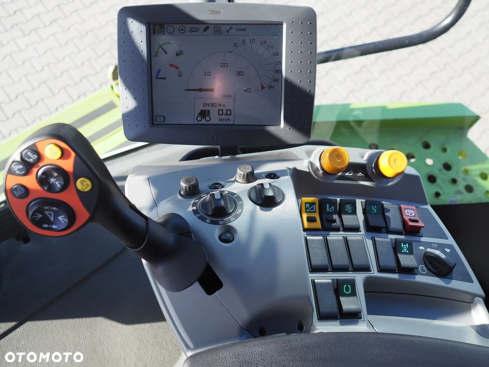 Claas Lexion 770TT 4WD + V1200 - 8